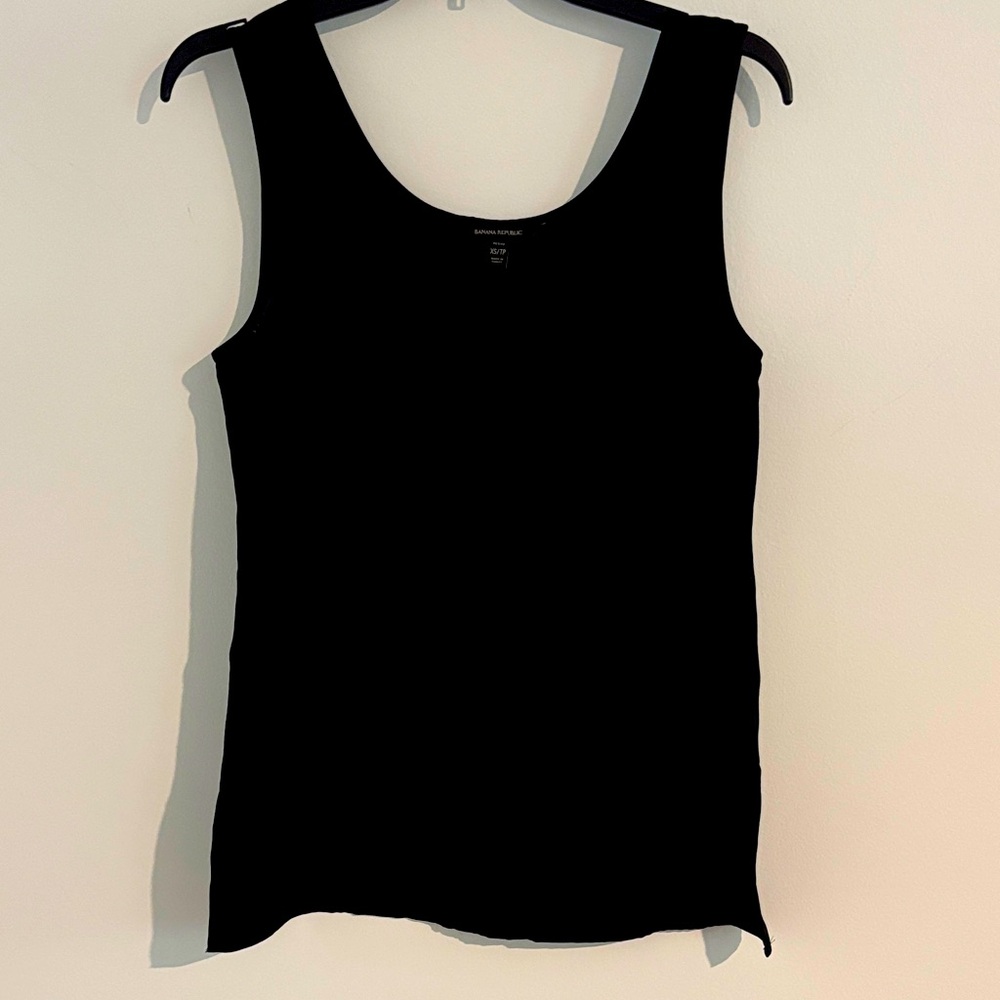 Banana Republic Size XS Classic Black Tank Top